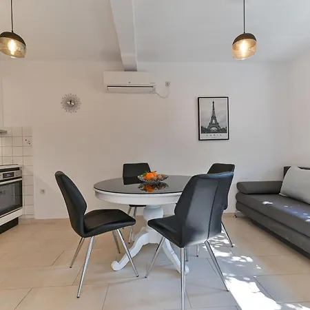Apartamento Kapetan Trogir