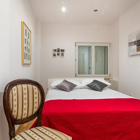 Kapetan Apartman Trogir