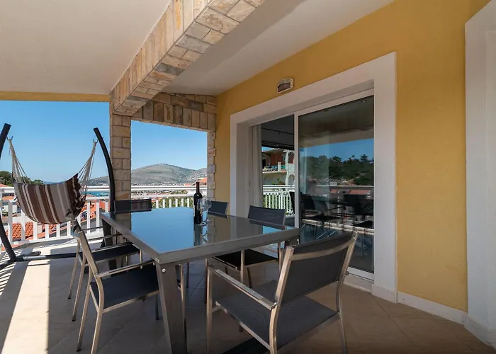 Apartment Kapetan Trogir